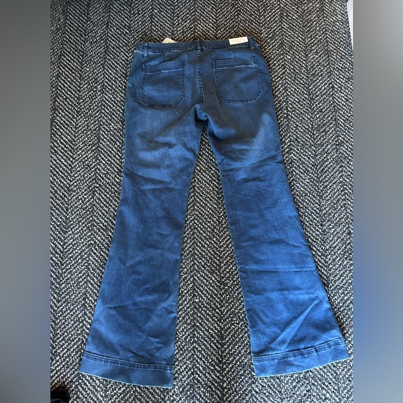 Tommy Bahama Tema Flare Jeans mid ocean wash 31x33 - Picture 14 of 17
